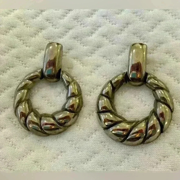 Vintage 80s Drop Wreath Silver Earrings - Picture 2 of 4